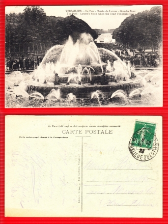AK Versailles, Brunnen im Park
